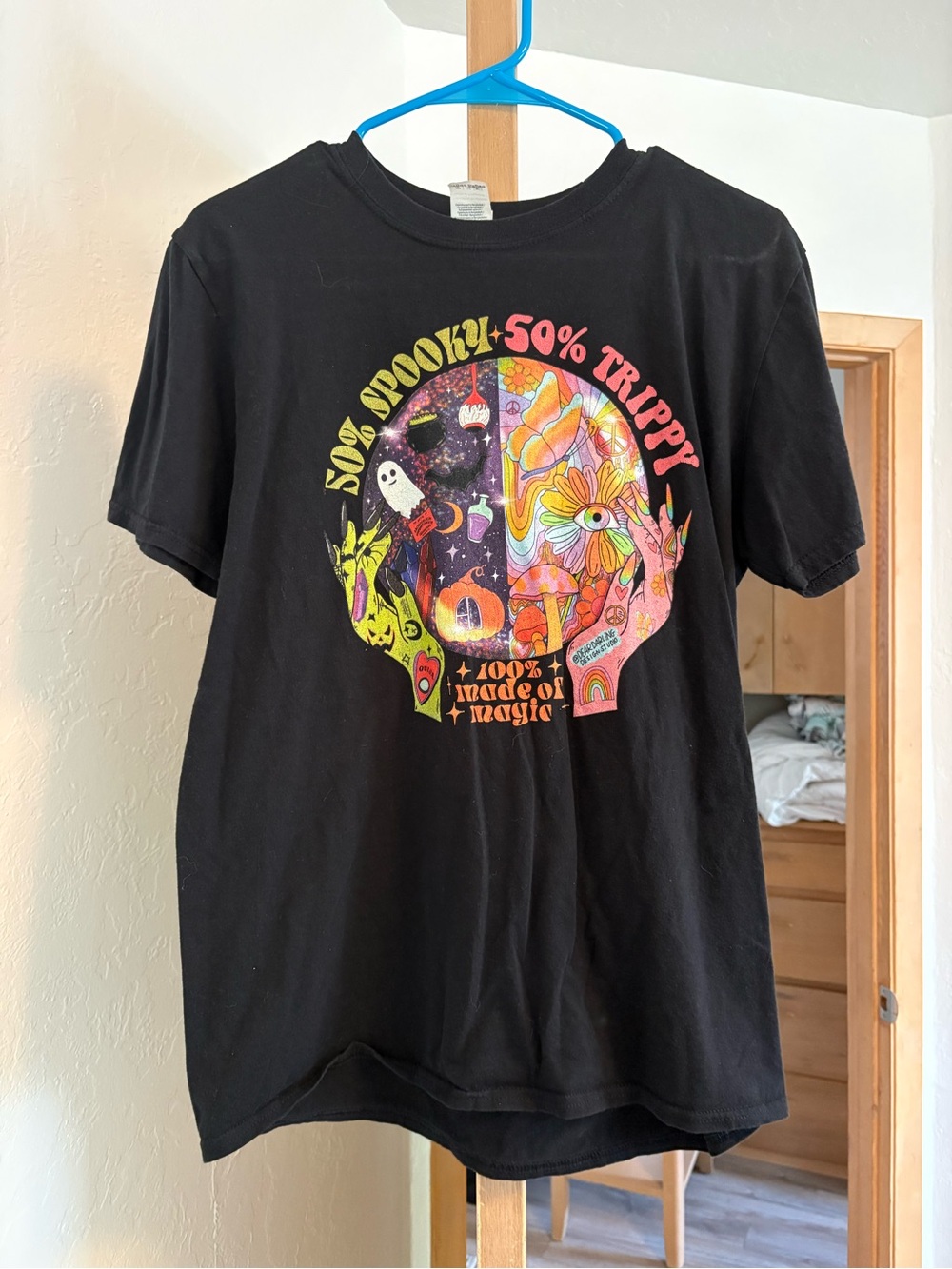 Dear Darling Design Studio graphic tee